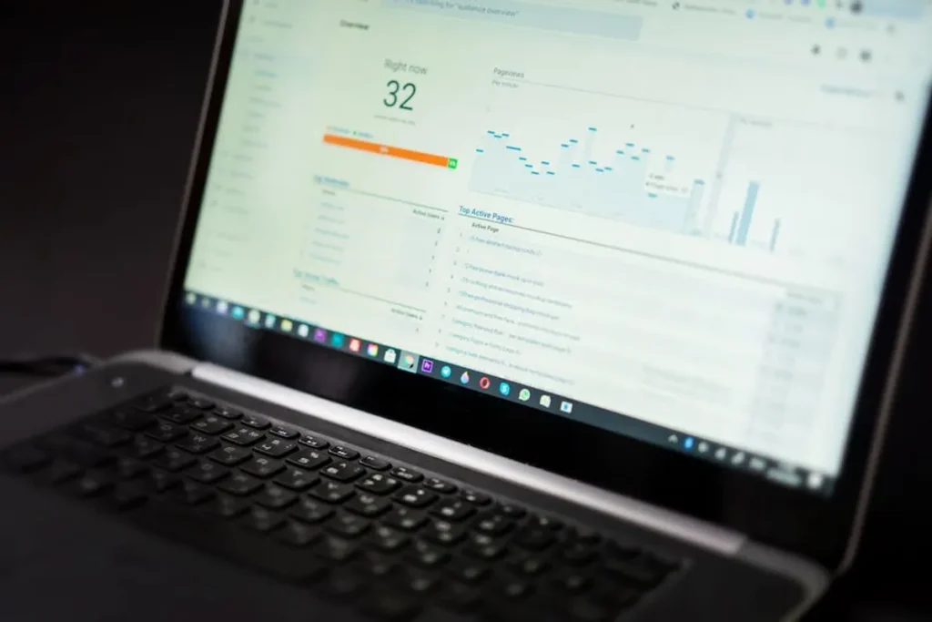 SEO Rank Tracking Software: Daily Top 100 Tracking Guide